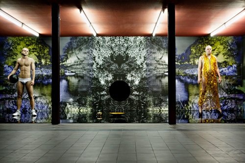 Plattform10, De La Fuente Oscar De Franco - Body of Glass of Ornaments
of Gloss (Luciftian)