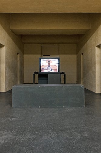 David Suter, The Church, Video, 45 Minuten, 2013