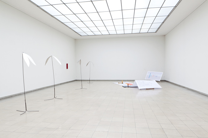 Ausstellungsansicht Plattform17 – A Winter School: Valentina Triet; Mohamed Abdelkarim, 2017