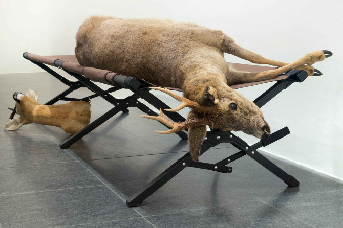 Plattform21: Roman Selim Khereddine
Jeder Jäger träumt von einem Reh, 2021
Photo credits: Mattia Angelini