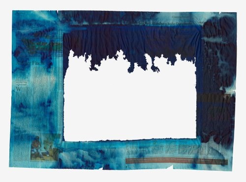 Hive, Newspapers, Glass, Bricks, Exciters, je 75 x 50.8 x 42.2cm, 2015