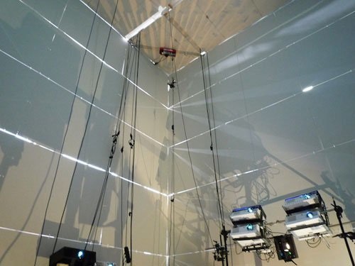 Portrait of | in shifted dimensions, Mixed Media Rauminstallation, Messehalle
Luzern, 2010