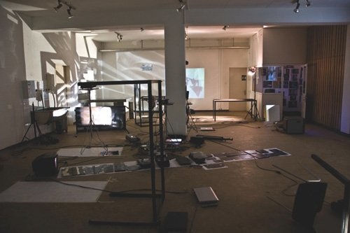 PRAXIS, Rauminstallation, 2009