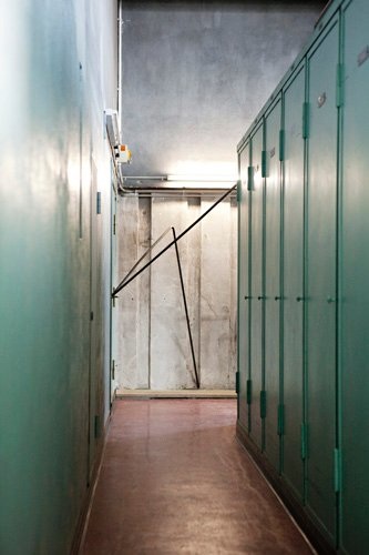 Ohne Titel, Eisen, Schrauben, 2010