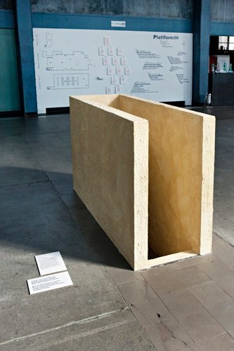 Innerung, Rauminstallation (diverse Materialien), 2010