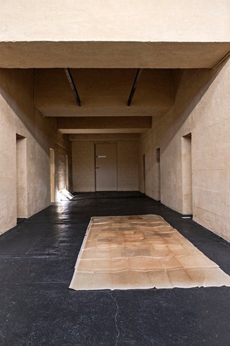 Nihan Somay, Blind Books, vue d'installation Plattform 15, 2015