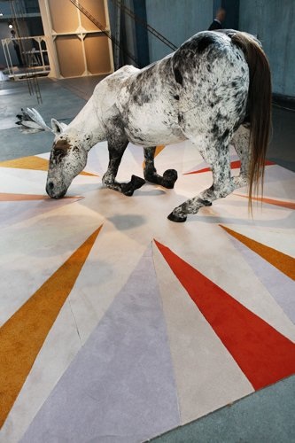 My precious pale moonlight horse, come back
home (Plattform09), Mixed media, 2009