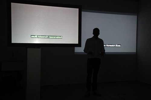 Quentin Lannes, In-Achievement, lecture-performance, HEAD – Genève, 2013
© photographie: Laura Vaissade