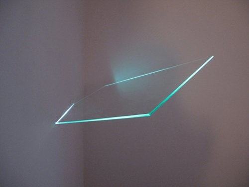Glass, verre dépolis, néon, 38 × 55 cm, 2009