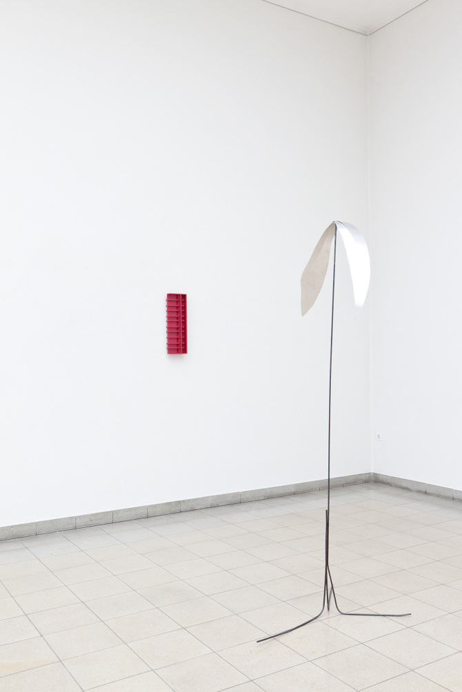 Next, 2017; Serpentina, 2017, Ausstellungsansicht / vue de l'exposition Plattform17, 2017